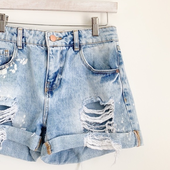 Zara Basic Distressed Denim Shorts Y2K - Picture 3 of 9